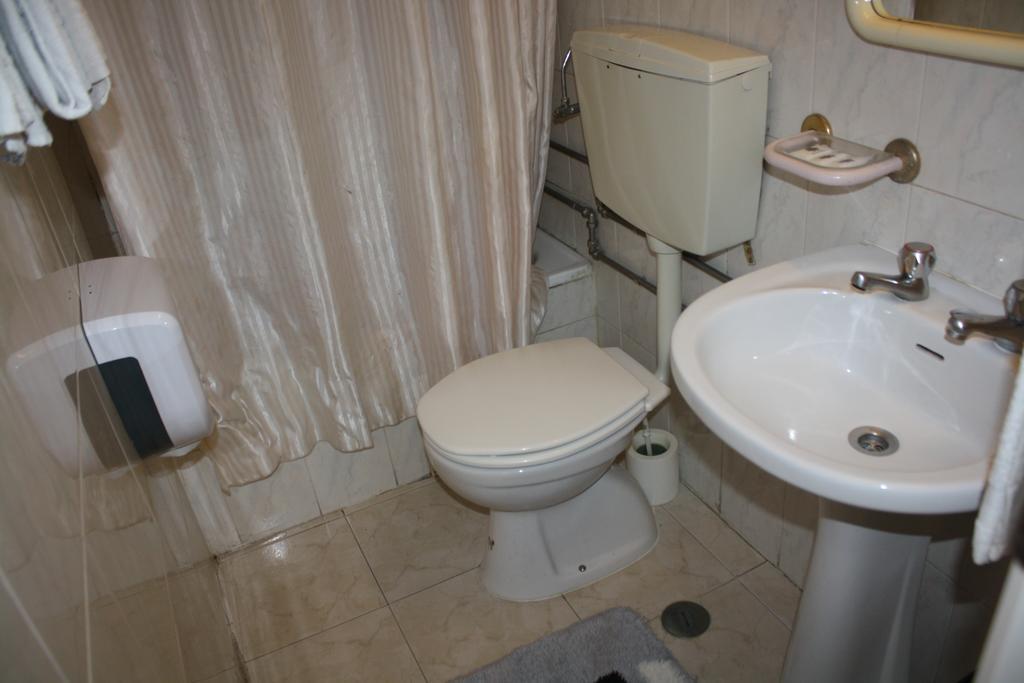 Pensao Residencial Estrela Do Mondego Hotel Lisboa Ngoại thất bức ảnh